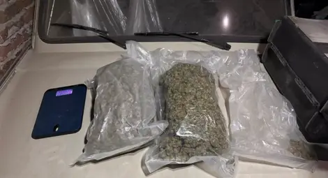 Наркодилър с оборот над 540 000 лева зареждал улични търговци чрез социалните мрежи