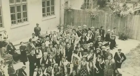 Жители от Добрич по време на посрещане на българските войски в града на 25 септември 1940 г.