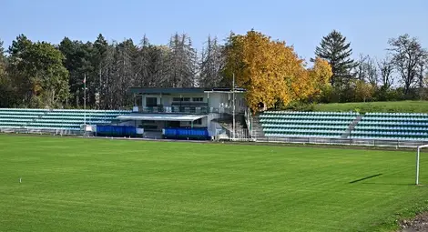 Така изглежда стадионът в Исперих.       Снимка: Интернет