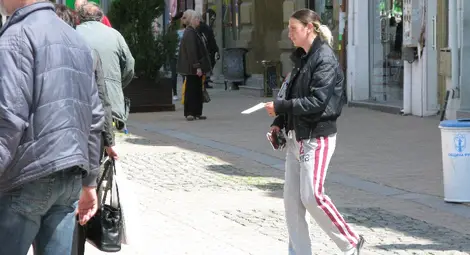 Срещу щедри комисиони фондация събира пари в Русе за болно варненче