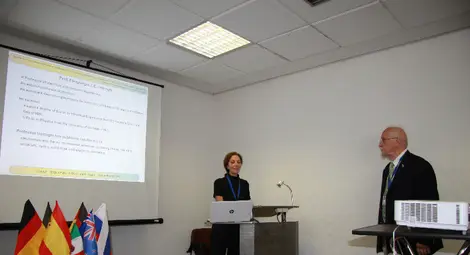 13. Д-р Марияна Георгиева представя проф. Пиерджорджо Усленги, Президент на Международния съюз по радионауки URSI, докладчик в Специалната сесия &bdquo;Съвременни проблеми на математичната и изчислителната електромагнитна теория и техните най-нови приложения&ldquo; на Международната конференция по съвременни приложения на електромагнитната теория ICEAA, Севиля, Испания, 2019, която тя организира. 