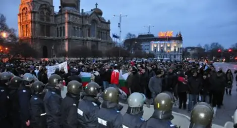 Дежа вю: Във Варна излизат на протест заради проблеми с тока