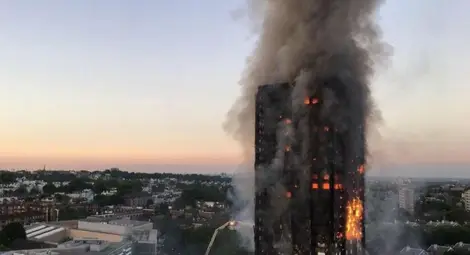 Бебе, хвърлено от 9-ия етаж на огнения ад &ndash; спасено! Жертвите са 6