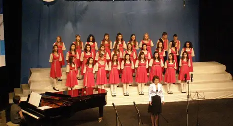 "Дунавски вълни" канят на великденски концерт в Доходното