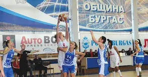 „Дунав 8806“ докосва четвъртата поредна титла след 2:0 в Бургас