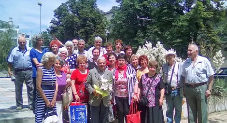 11 А от гимназия &bdquo;Баба Тонка&ldquo; отпразнува 55 години на випуска