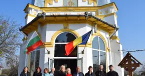 Глас на клепало посрещна  русенци в румънския Кирнодж