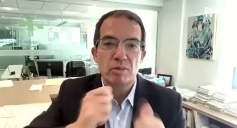 Шефът на ''Модерна'': Срещу Омикрон ще трябва нова ваксина Шефът на ''Модерна'': Срещу Омикрон ще трябва нова ваксина