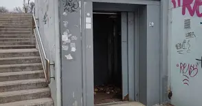 Съветник от ГЕРБ с въпроси за асансьора пред Арена Русе и данъчната служба