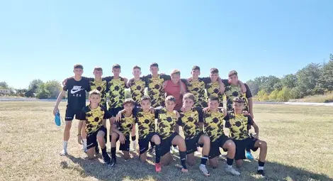 Русенските ботевци печелят наред на терена в Пиргово