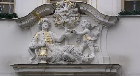 В най-старото кафене в Европа поднасят кафето със сладкиш на 140 години