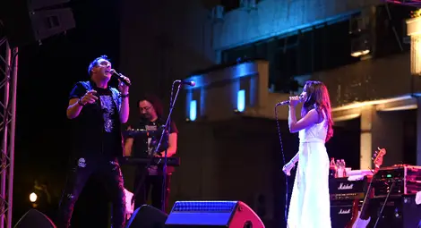 Хард рок, огнено шоу и моторен рев взривиха публиката на &bdquo;Green Rock Fest&ldquo;,  Джони Джоели пя в дует с 11-годишната русенка Дария Стефанова