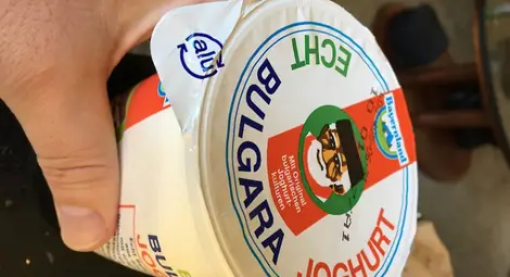 Киселото мляко лекува възпаления при COVID-19