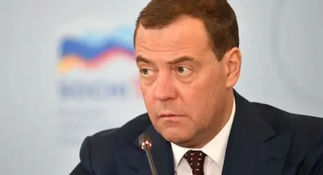 Дмитрий Медведев призова за обединение в подкрепа на руския лидер Владимир Путин