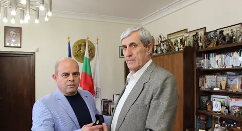 Златна значка &bdquo;Русе&ldquo; за директора на &bdquo;Дунарит&ldquo; Кръстю Кръстев