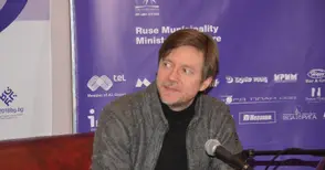 Финландецът Саша Мякила дирижира за първи път на русенския фестивал