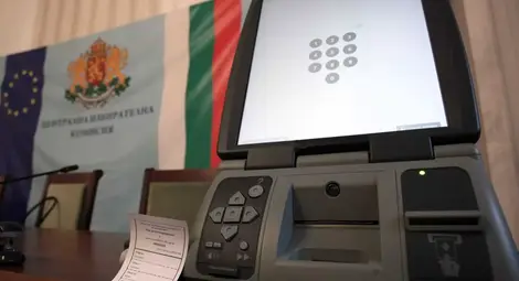 ЦИК обяви обществена поръчка до 15 млн. лв. за наем на 12 500 машини за гласуване