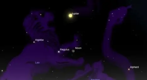 Астроном: Необикновена прегръдка на Луната със звездата Регул ще се вижда довечера от Варна
