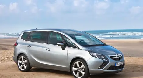 Изключителна икономичност: Opel Zafira Tourer се предлага вече и с &bdquo;шептящия дизел&ldquo;
