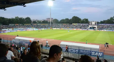 Само 6000 зрители на Градския стадион за мачове в евротурнирите