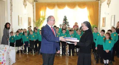 Епископът на Никополската епархия Негово Високопреосвещенство монсеньор Страхил Каваленов ще даде прием утре в Русе по случай Рождество Христово Епископът на Никополската епархия Негово Високопреосвещенство монсеньор Страхил Каваленов ще даде прием утре в Русе по случай Рождество Христово