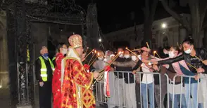 Невиждан в историята ни Великден - без вярващи, но с вяра в живота