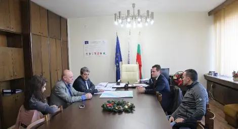 Възмутителен клип във Фейсбук върна почистващата фирма на &bdquo;Придунавски&ldquo;