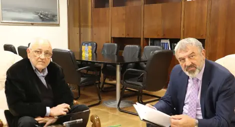 Нова книга разкрива първите неща в Русе за последните седем века. Включени са близо 360 непознати факта