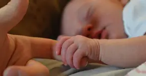 Над 10% по-малко бебета в областта през 2022-а
