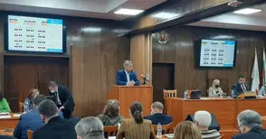 Извънредна сесия за проблемите на Дунав мост и с Водния цикъл