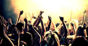 Внук топи баба си за шумен купон на студентския празник