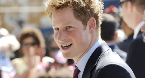 Принц Хари тайно свалил Ема Уотсън Принц Хари тайно свалил Ема Уотсън