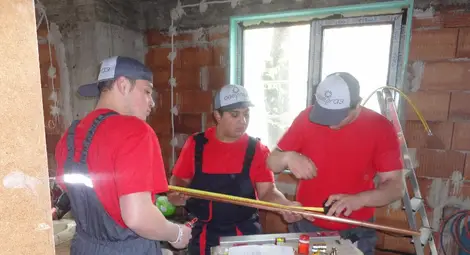 Гимназия &bdquo;Атанас Буров&ldquo; единствена в Русе въвежда дуалното обучение