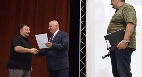 Наградиха най-добрите майстори на роботи Наградиха най-добрите майстори на роботи