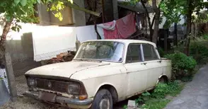 Вдигнат на трупчета москвич шест години трупа данъци и лихви