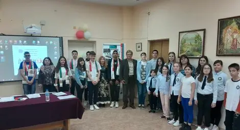 Клуб "Съхрани българското" в СУ &bdquo; Възраждане" отбеляза Деня на храбростта и Българската армия и празника на град Русе