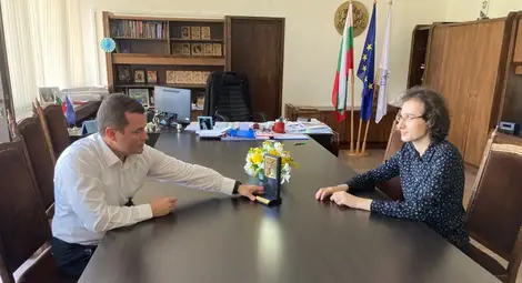 Българинов и Милков поздравиха таланта на десетилетието Николай Димитров