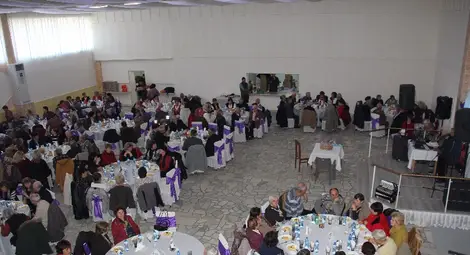 Валсовата зала в Две могили оживя за Въведение Богородично