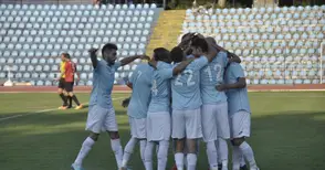 Отличен спектакъл на синия бял „Дунав“ с 5:0 срещу „Ботев“ /Гълъбово/