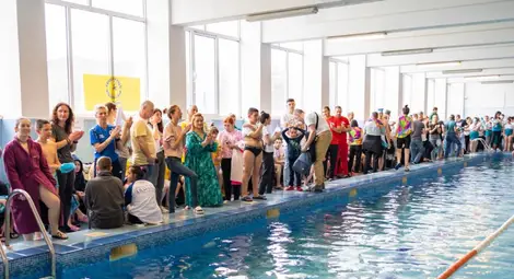 Фондация &bdquo;Александър Русев&ldquo; участва в благотворително състезание по адаптирано плуване в Габрово