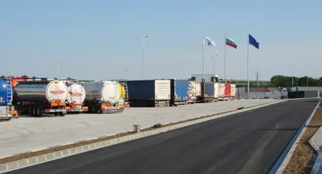 &bdquo;Тир паркинг Русе&ldquo; не предлагал паркиране, а организация на трафика и съпътстващ престой