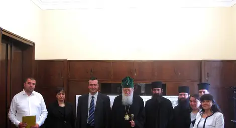 Патриарх Неофит получи пропуск за Фонд &bdquo;Земеделие&rdquo;