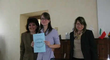 Сертификати на Оксфорд връчиха за първи път на русенски ученици