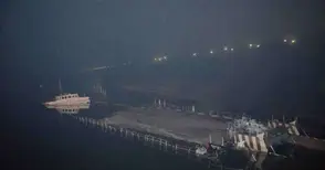 Кораб с 20 тона нафта на борда потъна в Дунав