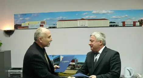 Университетът и Стопанската камара  подписаха меморандум за разбирателство