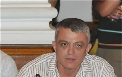 Роми пребиха Бисер Миланов-Петното в затвора Роми пребиха Бисер Миланов-Петното в затвора