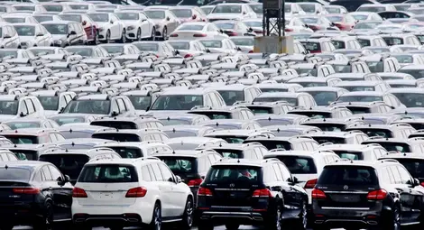 Великобритания забранява от 2040 г. бензинови и дизелови автомобили