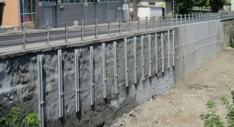 Завърши ремонтът на подпорната стена на пътя Бяла-Попово Завърши ремонтът на подпорната стена на пътя Бяла-Попово