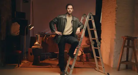 "Средна земя" - портрети на 10 вдъхновяващи българи под открито в Русе