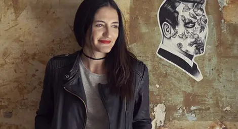 Обява за чирак отваря вратата на Цвета от Русе към световния елит в дизайна на бижута Обява за чирак отваря вратата на Цвета от Русе към световния елит в дизайна на бижута